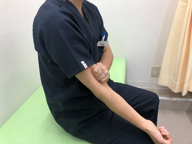 セルフエクササイズ①上腕の筋リリース