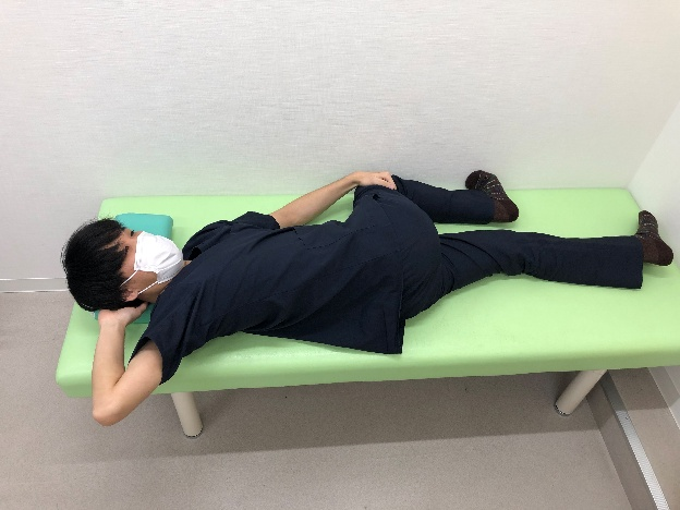 セルフエクササイズ⑥上半身の回旋運動